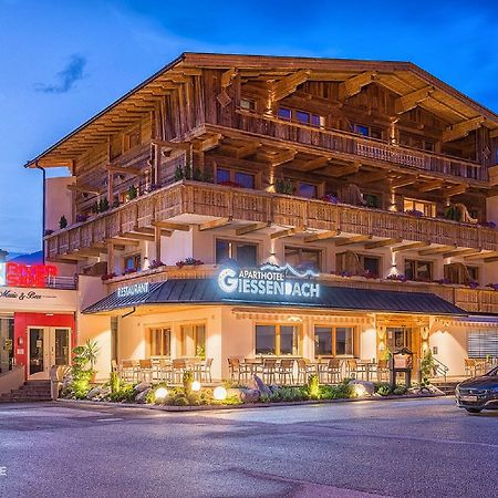 Hotel Giessenbach Fuegen Luaran gambar